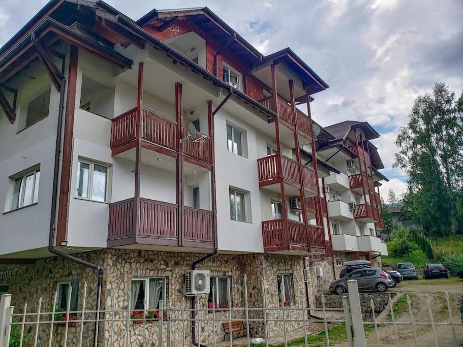 Apart 32 Govedartsi Forest View Экстерьер фото